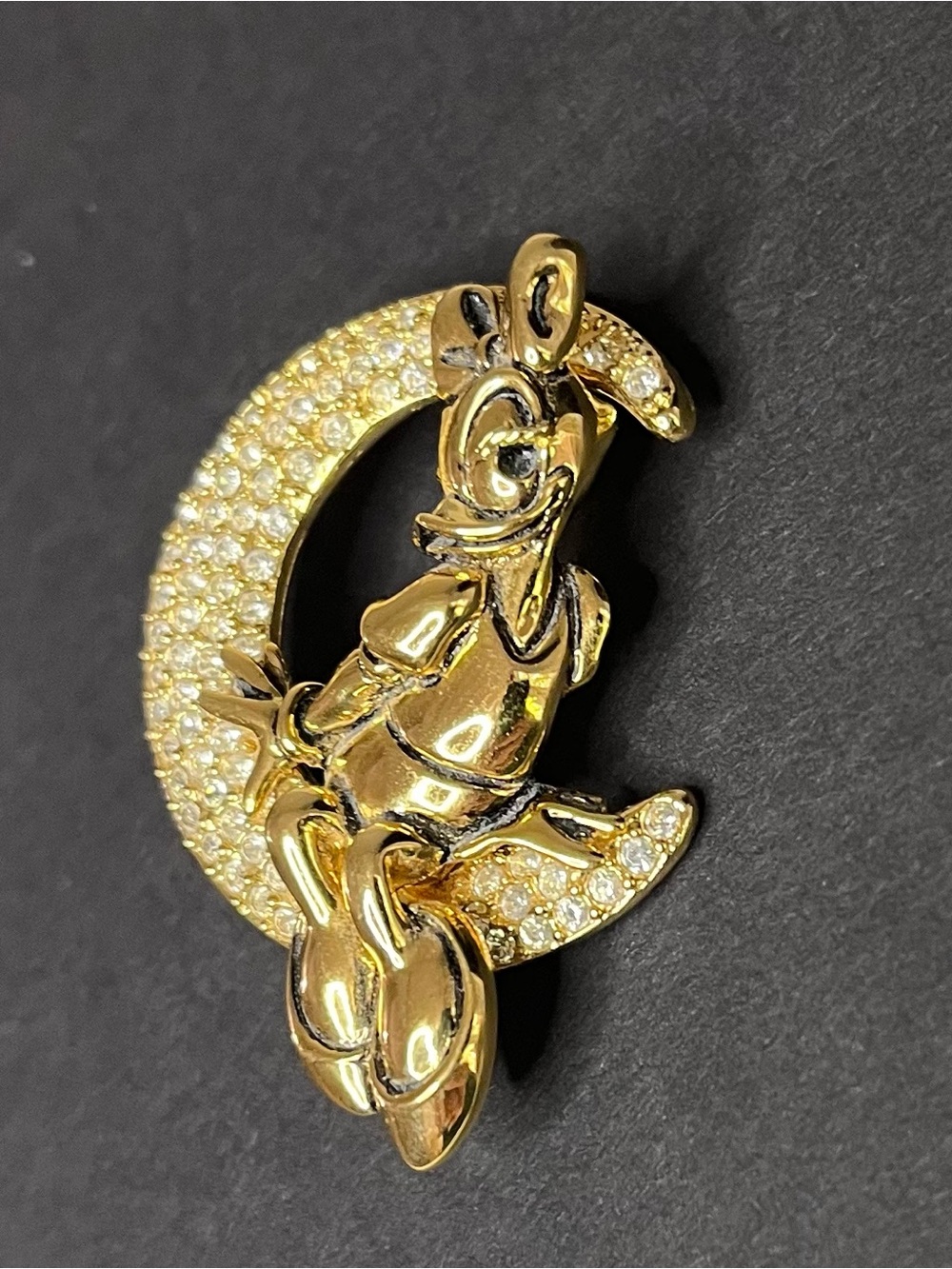 Vintage Napier Disney Daisy Duck Rhinestone Crescent Moon Brooch - Picture 2 of 7